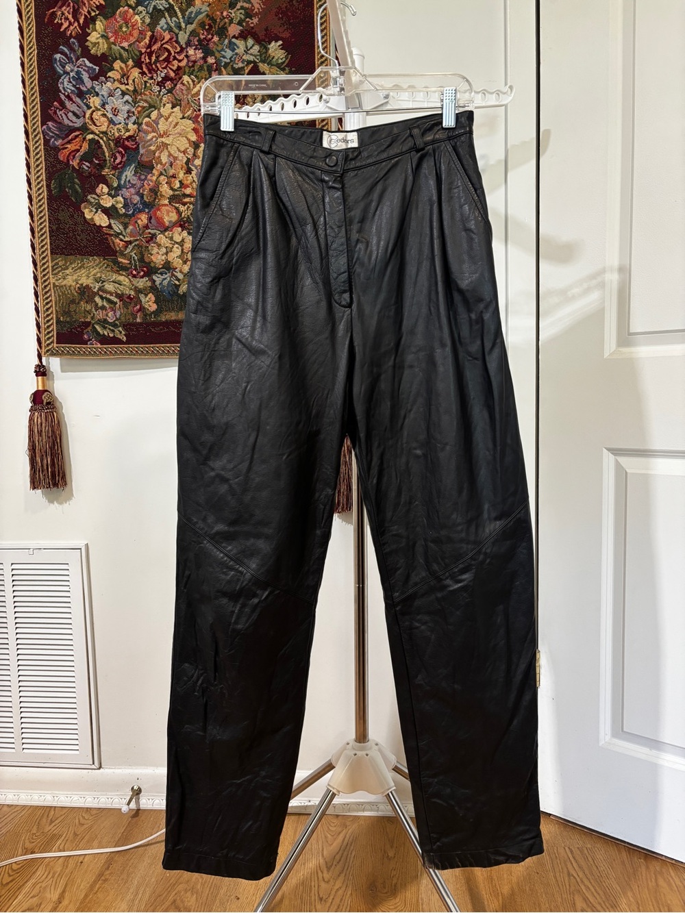 Vintage Cedars Black 100% Genuine Leather High Waist Pleated Pants Size 12
